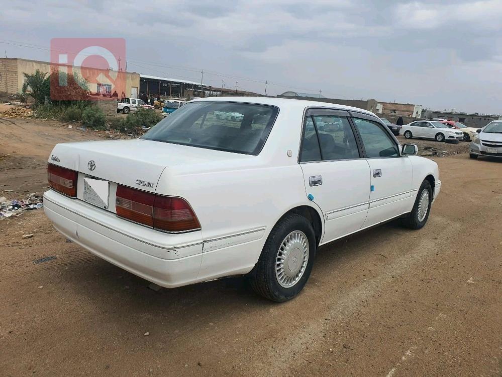 تويوتا كراون